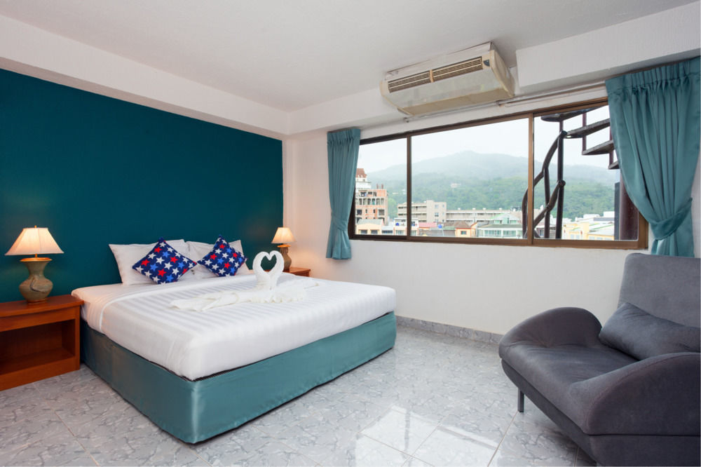 Simple Boutique Seabreeze Hotel Patong Luaran gambar