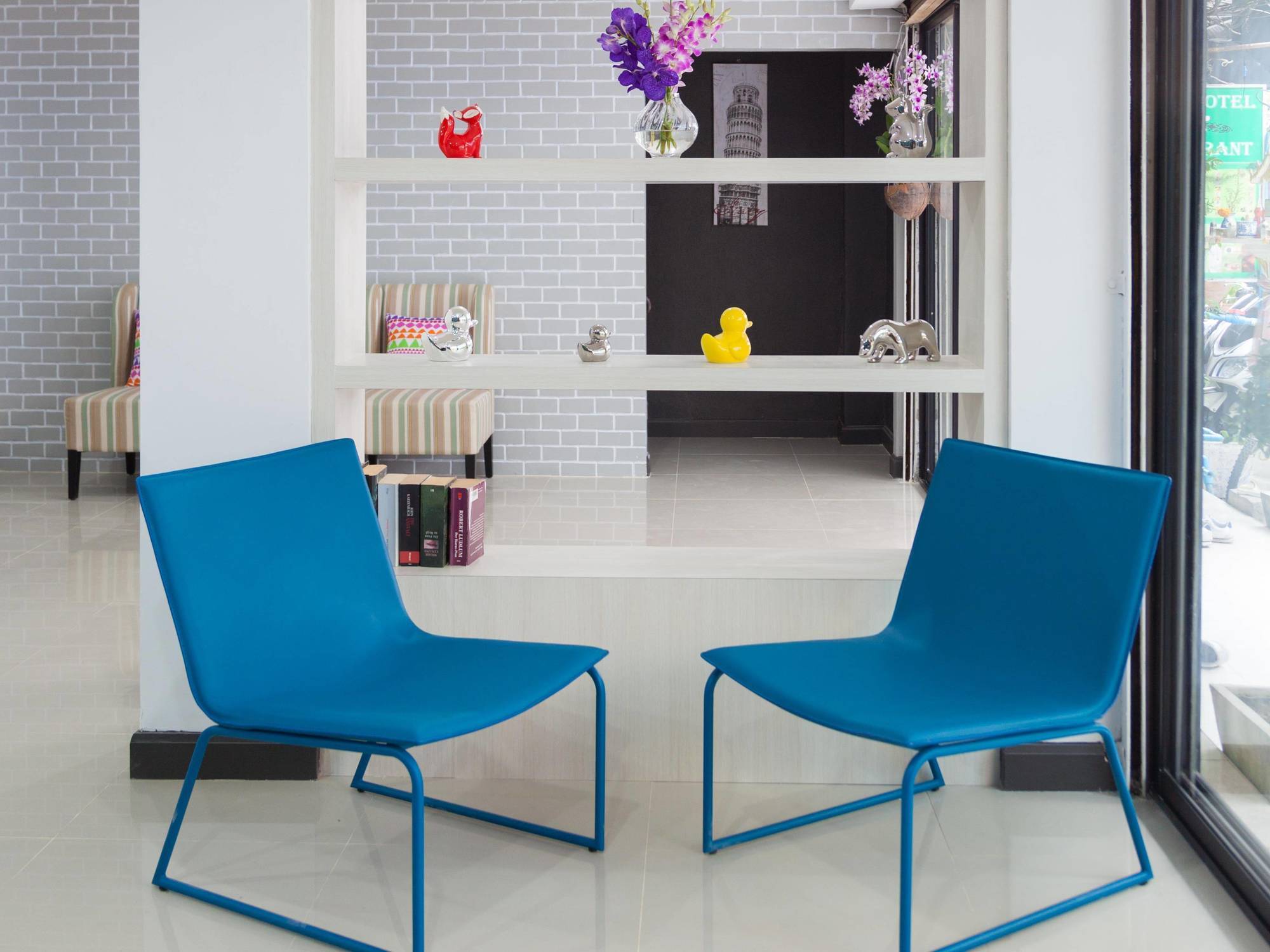 Simple Boutique Seabreeze Hotel Patong Luaran gambar