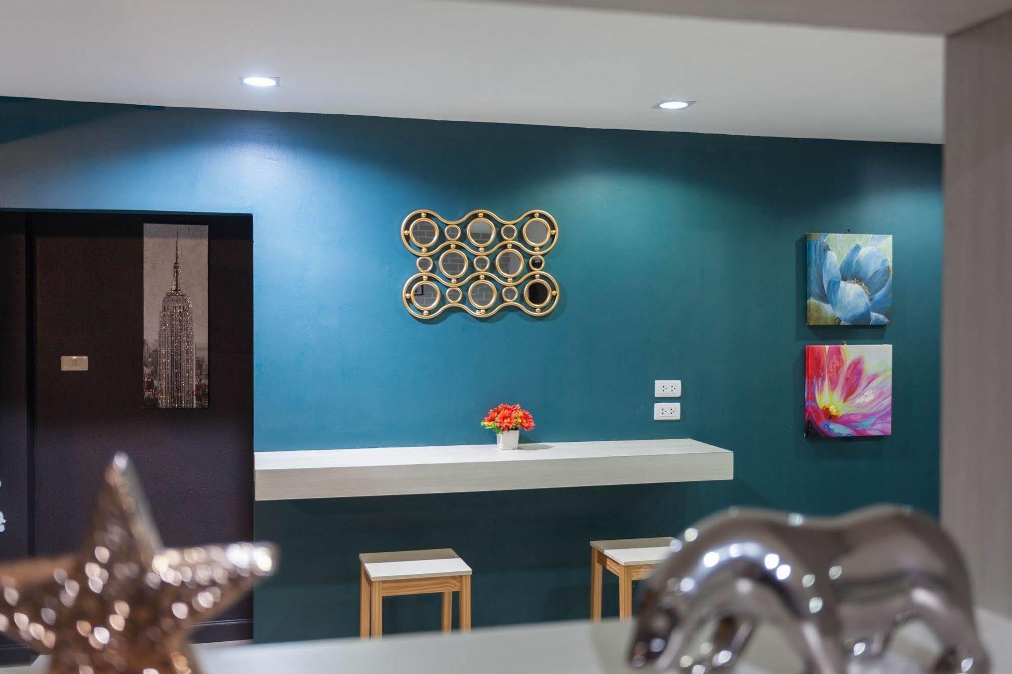 Simple Boutique Seabreeze Hotel Patong Luaran gambar